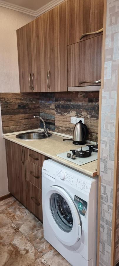 Breeze Batumi Apartamento Exterior foto