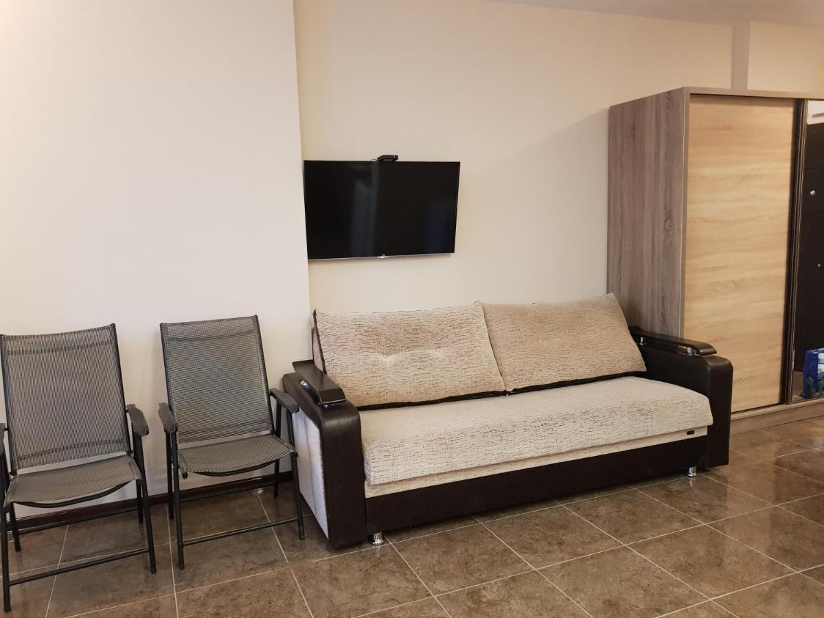 Breeze Batumi Apartamento Exterior foto